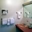 Mansion House Motel
