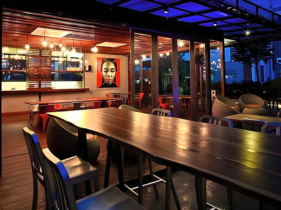 Metro Pratunam Boutique Hotel