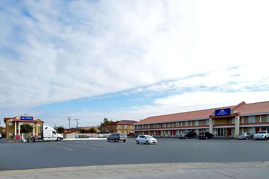 Americas Best Value Inn Tulsa at I-44