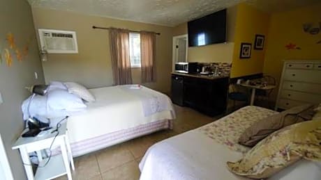 Deluxe Double Room with Extra Bed