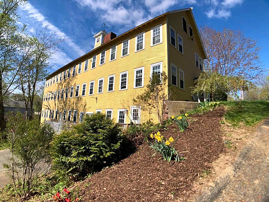 Old Mill Inn