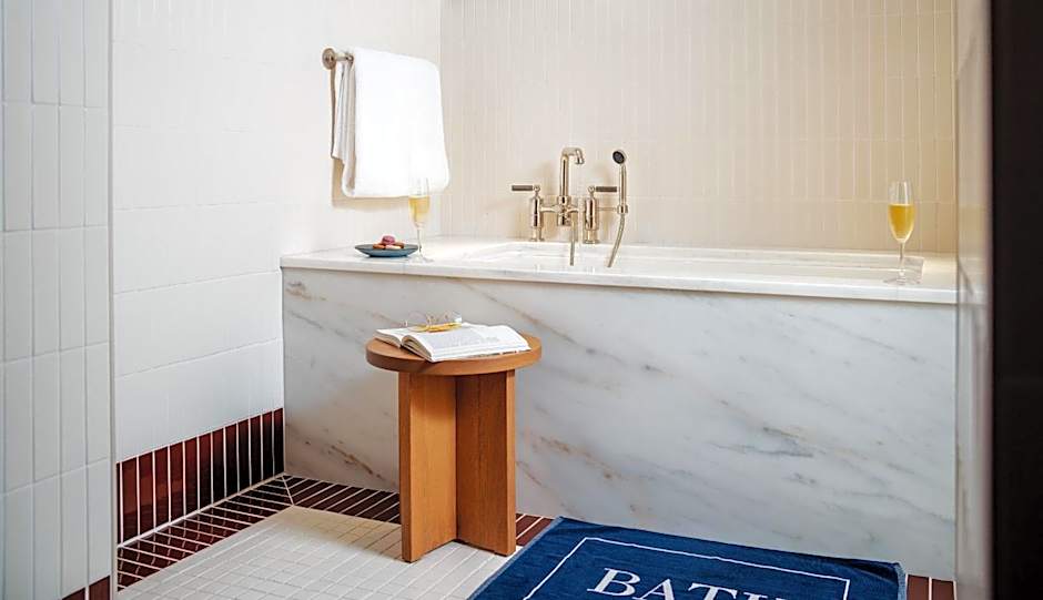Shinola Hotel