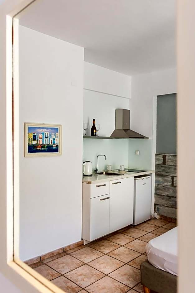 Nana Angela Apartments