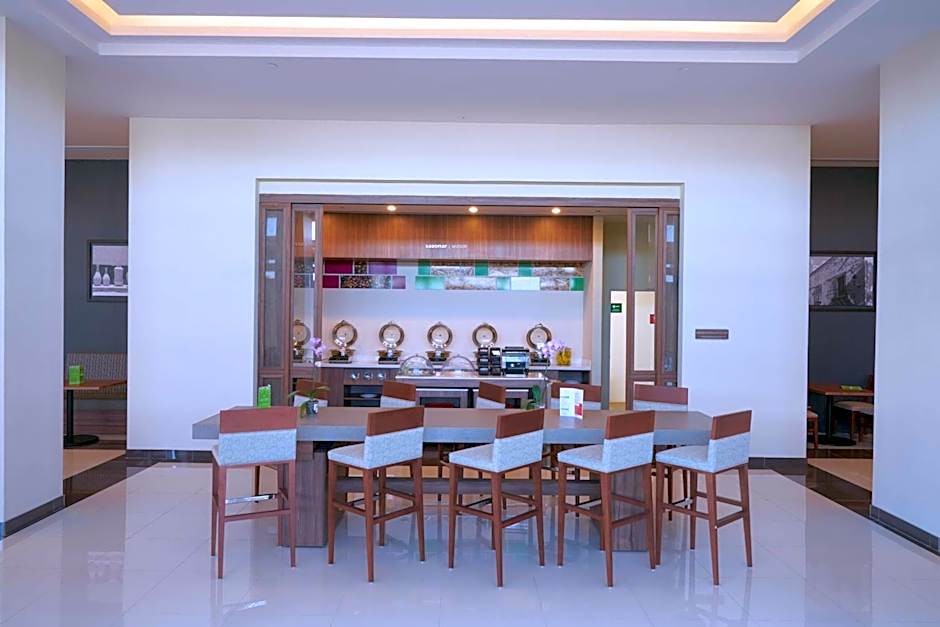 Hampton Inn by Hilton Irapuato