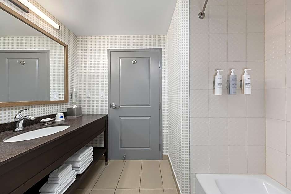 Hampton Inn by Hilton Halifax/Downtown