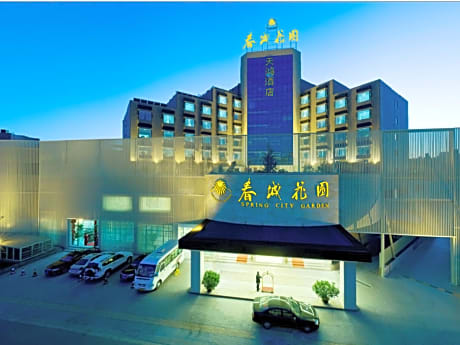 Kunming Spring City Garden Tianhong Hotel