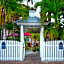 Duval Inn - Key West