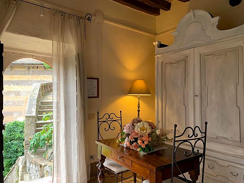 Torre del Barbagianni - Castello di Gropparello