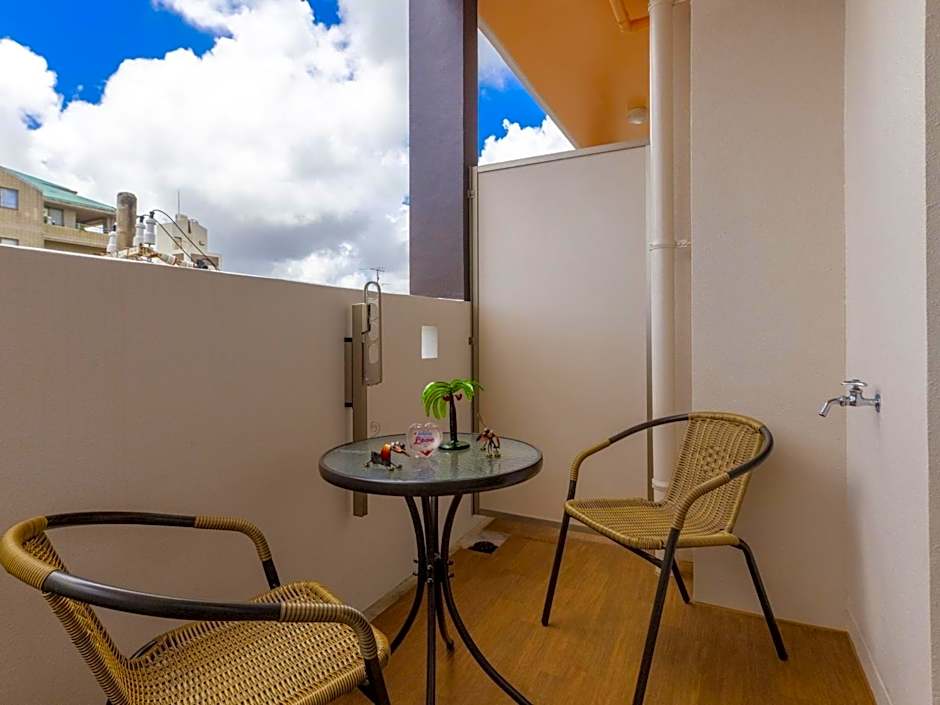 Yenns Marina Inn Mashiki Condo Hotels - Vacation STAY 85633v