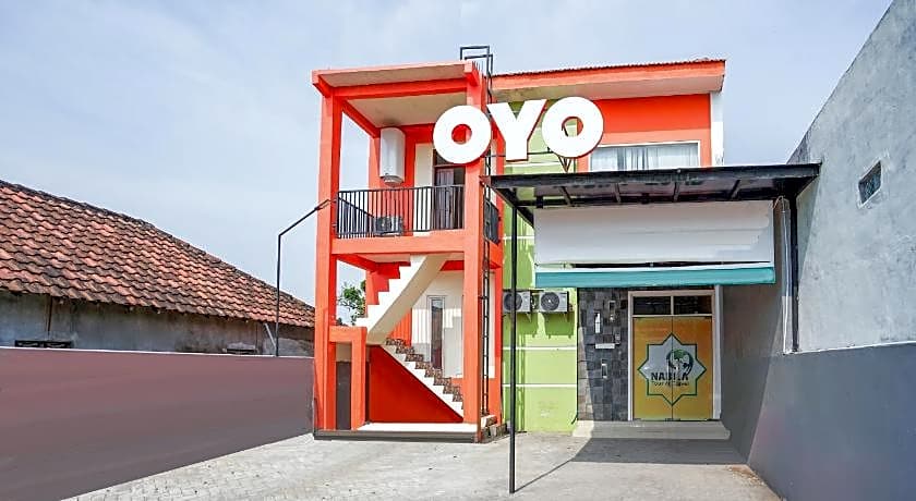 Hotel O Juanda Near Terminal International Juanda