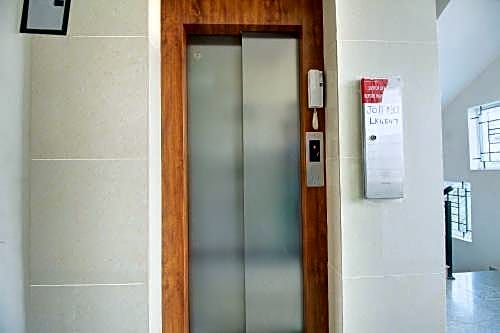 OYO 9419 Manu Residency