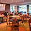 Fairfield Inn & Suites by Marriott Harrisburg International Airport