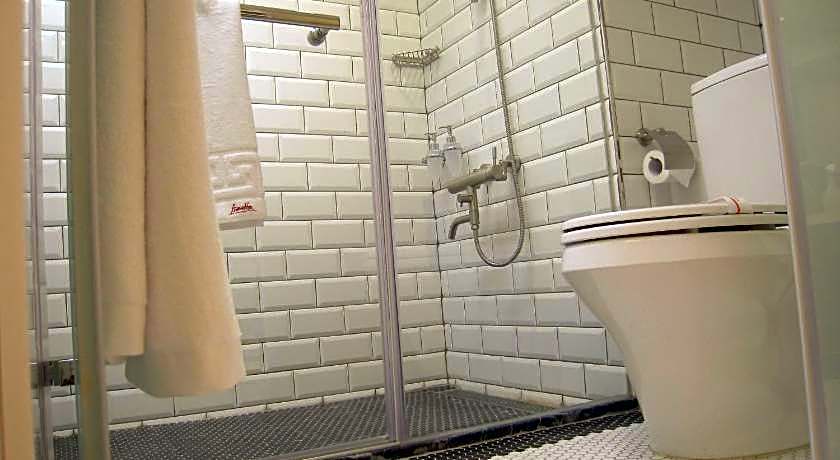 Formosa Boulevard Station Garden Hotel