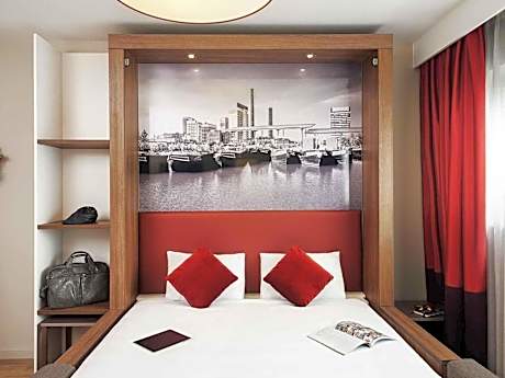 Studio with Double Bed