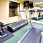 Holiday Inn & Suites Raleigh-Cary (I-40 @Walnut St) By IHG