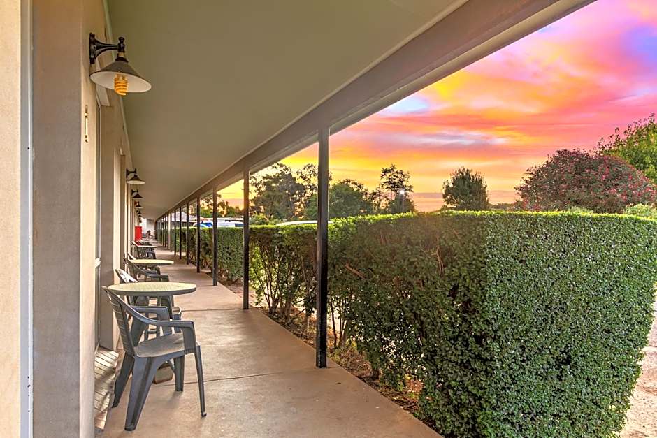 Burringa Motel