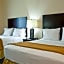 Holiday Inn Express Hotel & Suites Chicago Airport West-O'Hare