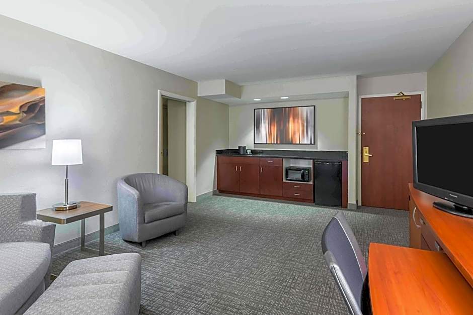 Courtyard by Marriott Knoxville Cedar Bluff