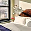 Hotel Per La, Autograph Collection
