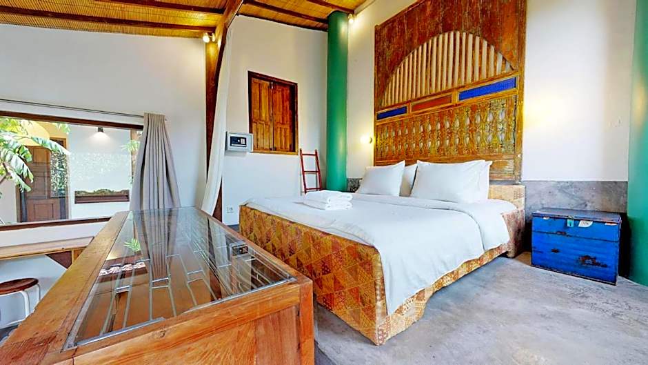 Villa Bumi - Playful & Quirky 3BR Villa Near Seminyak, a Unique Getaway