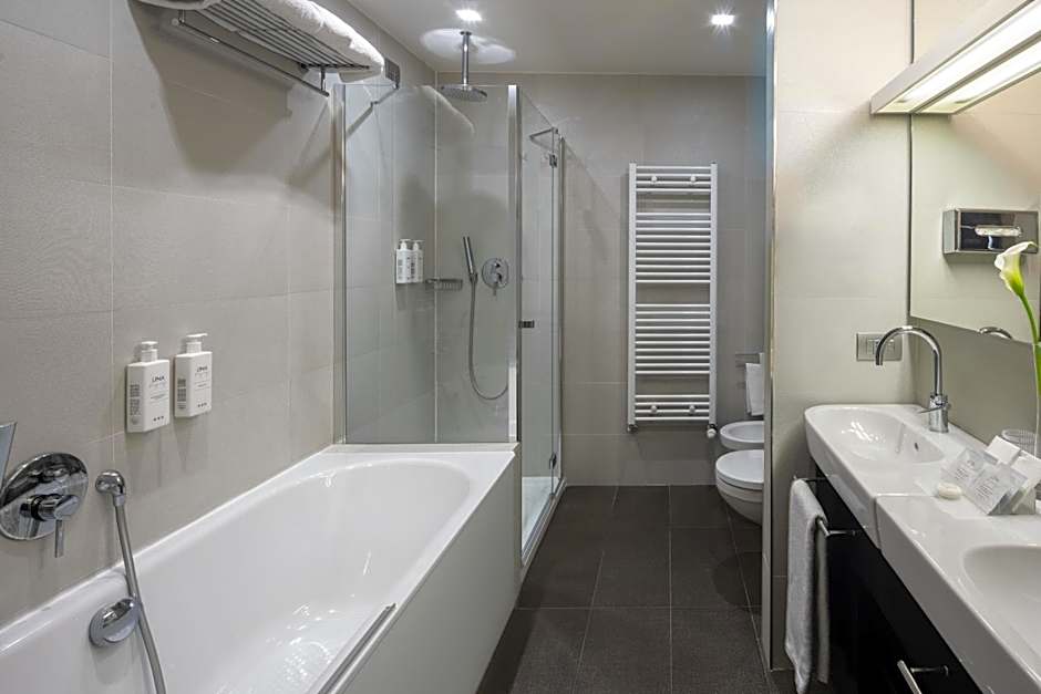 UNA Hotels San Vitale Bologna