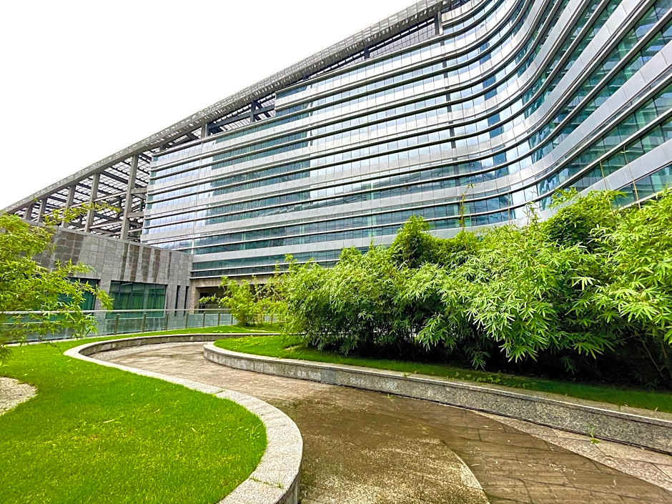 HUALUXE Yibin By IHG