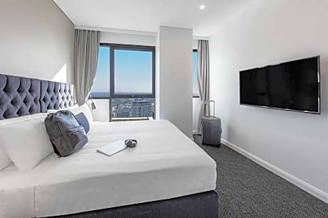 Three-Bedroom Altitude Suite