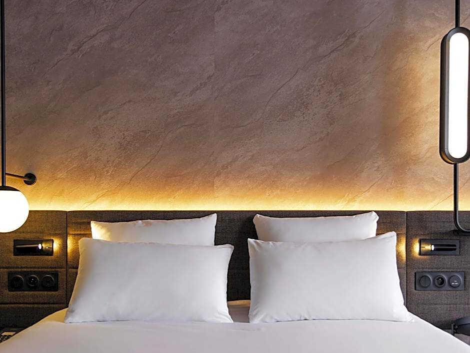 Novotel Paris Suresnes Longchamp