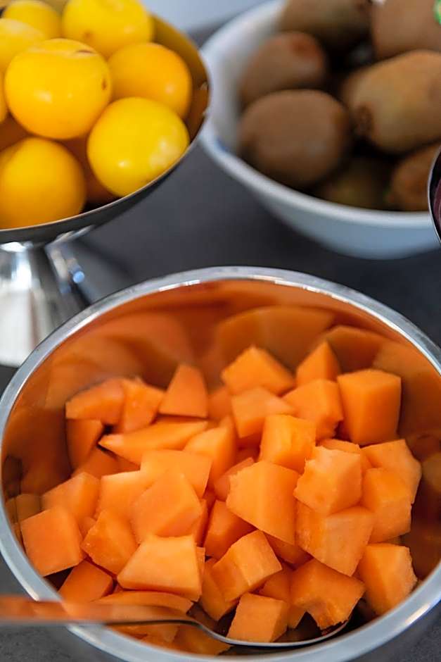 International Hotel & Suite - In prima fila sul lungomare