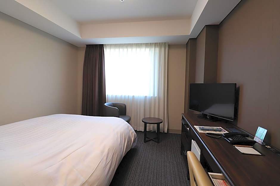 Photo 1 of 5 of Single Room