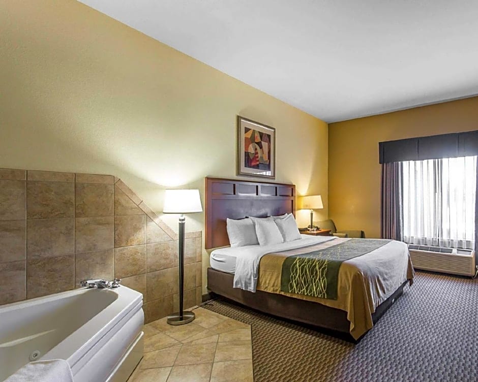 Comfort Inn & Suites Madisonville