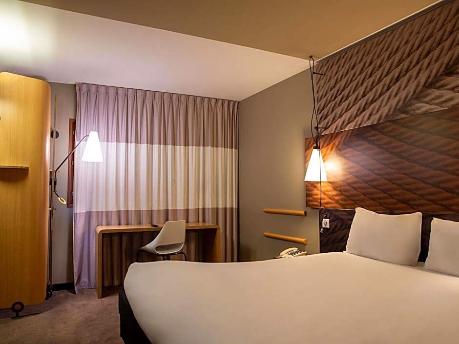 Ibis Paris Bercy Village 12Eme