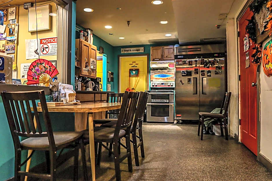 Treasure State Hostel