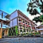 Spencer Green Hotel