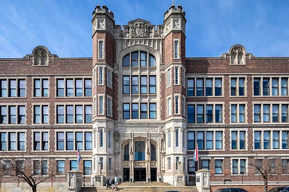 Sosuite at West Lofts - West Philadelphia