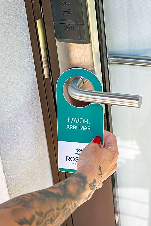 Pousada Rosa 08 - Café da manhã Gourmet, Suítes com Banheira a 150m do Centrinho da Praia do Rosa