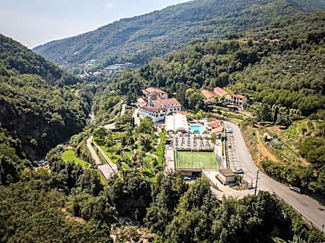 Junior Suite with Balcony