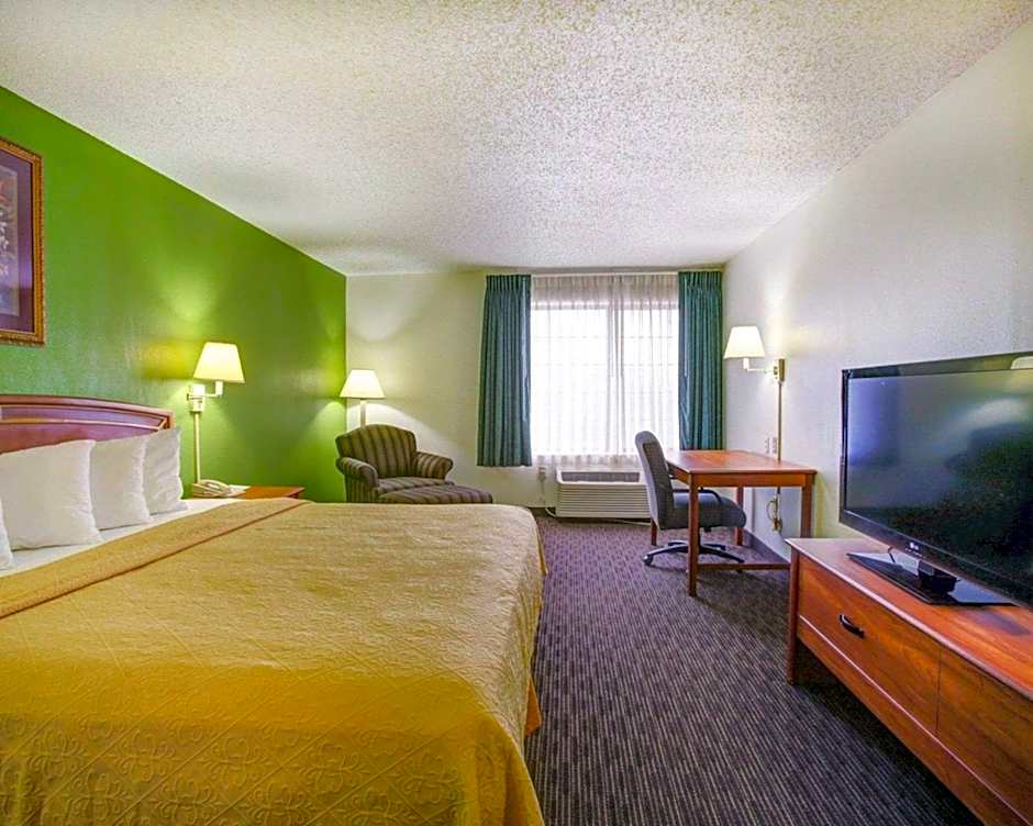 Garner Hotel Del Valle - Austin Southeast by IHG