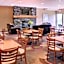 Pomeroy Inn & Suites Fort St. John
