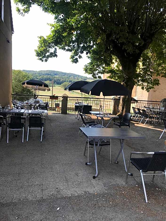 Auberge de la fontaine aux loups