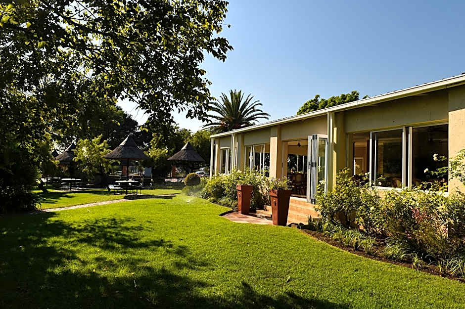 CedarWoods of Sandton Hotel