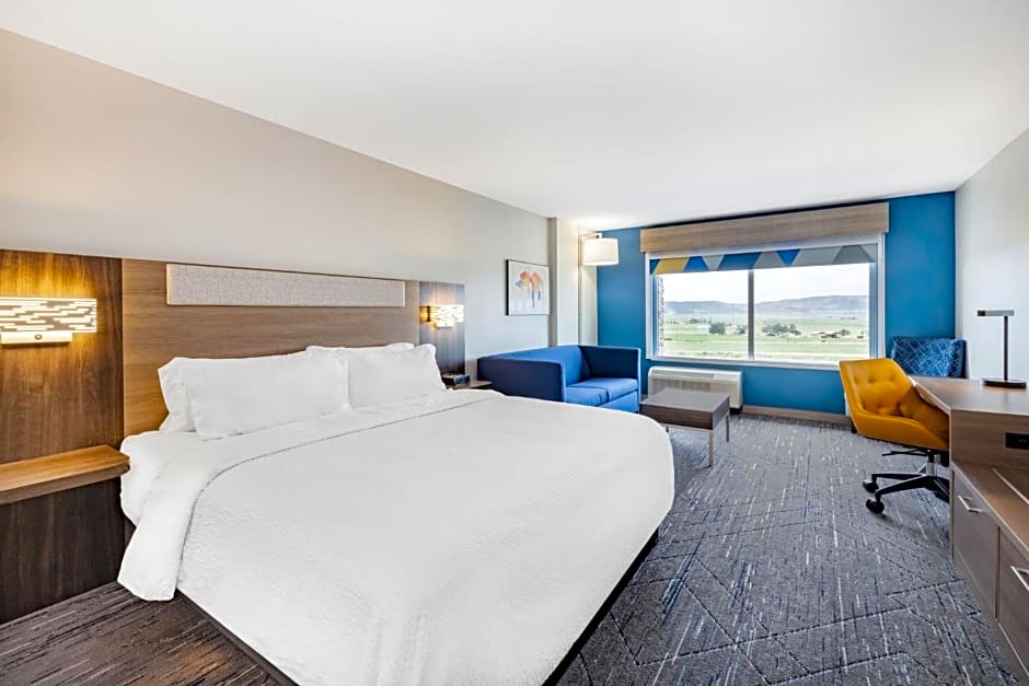 Holiday Inn Express & Suites - Nephi, an IHG Hotel