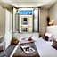 Hotel P.L.M.
