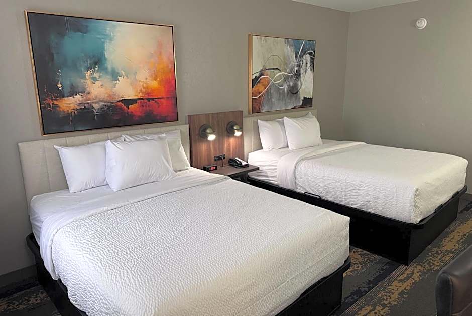 La Quinta Inn & Suites by Wyndham Miamisburg Dayton South