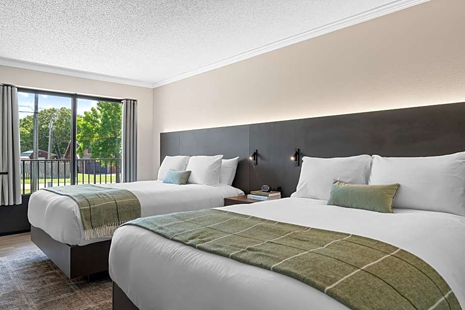 Photo 1 of 11 of Double Room