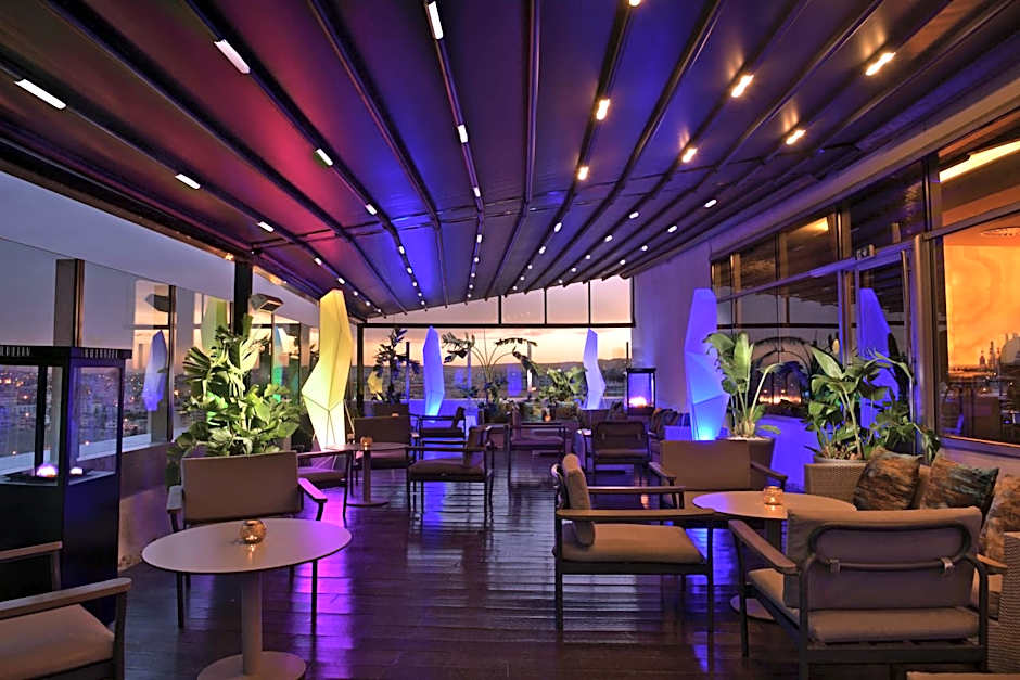 Hilton Tanger City Center Hotel and Residences