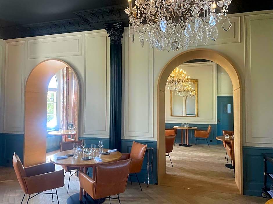 Grand Hôtel "Château de Sully" - Piscine & Spa -Teritoria