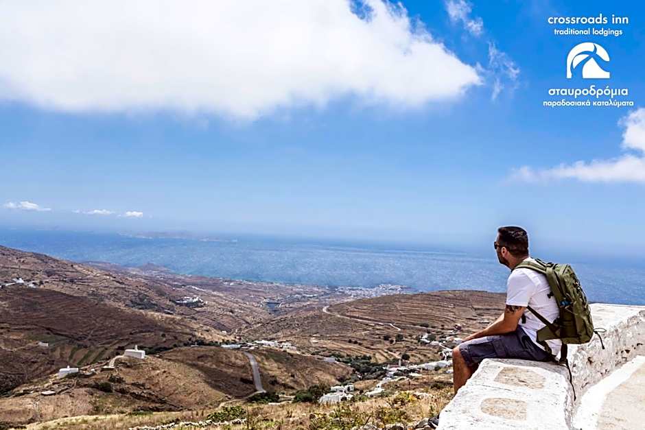 Crossroads Inn Traditional Lodging