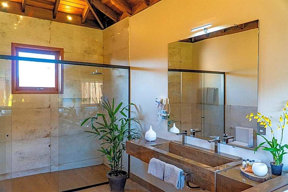 Atiaia Jungle River Retreat