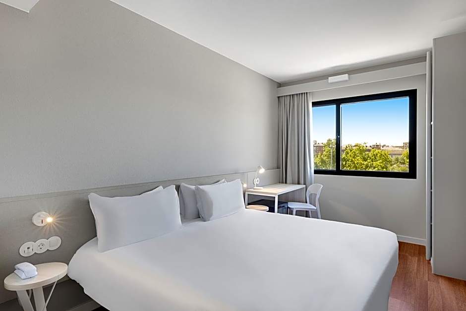 B&B Hotel Zaragoza Centro